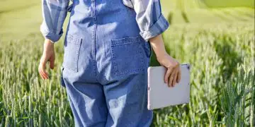 Brasil cria 85,8 mil empregos em abril, mas agro registra saldo negativo