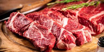 EUA isentam carne, café e petróleo de tarifa de 25% sobre produtos brasileiros