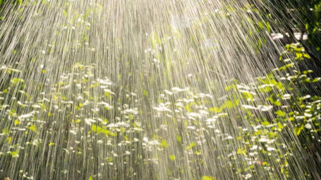 Frente fria traz chuva e frio para diferentes regiões nesta terça e quarta, aponta inmet