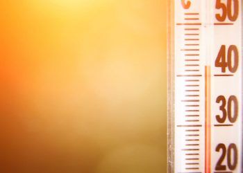 Onda de calor mantem temperaturas ate 5°C acima da media nesta segunda feira