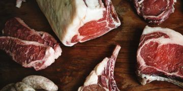 Produção brasileira de carnes deve crescer em 2026 e chegar a 34,08 milhões de toneladas
