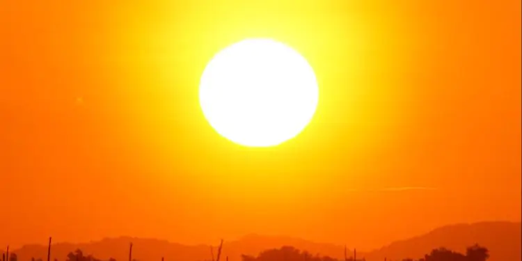 Segunda-feira tem calor intenso no Centro-Oeste e chuva forte no Sul, aponta Inmet 1 Segunda-feira tem calor intenso no Centro-Oeste e chuva forte no Sul, aponta Inmet
