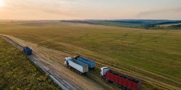 Alta do diesel e demanda por insumos pressionam fretes agrícolas em setembro