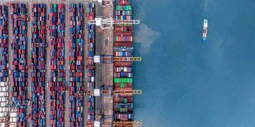 Balança comercial brasileira tem superávit de US$ 7,4 bilhões em outubro