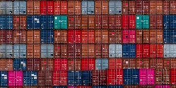 Balança comercial registra superávit de US$ 7,74 bilhões em setembro