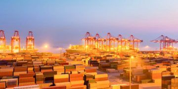Exportações brasileiras crescem 33,5% em outubro e superávit sobe 78,3%