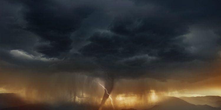 Tempestades atingem o Sul e calor pode passar dos 40°C em outras regiões 1 Tempestades atingem o Sul e calor pode passar dos 40°C em outras regiões